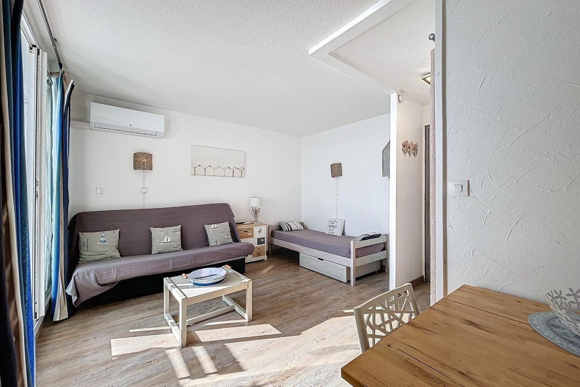 Le Graziot - Face A L'etang Du Grazel Holiday home